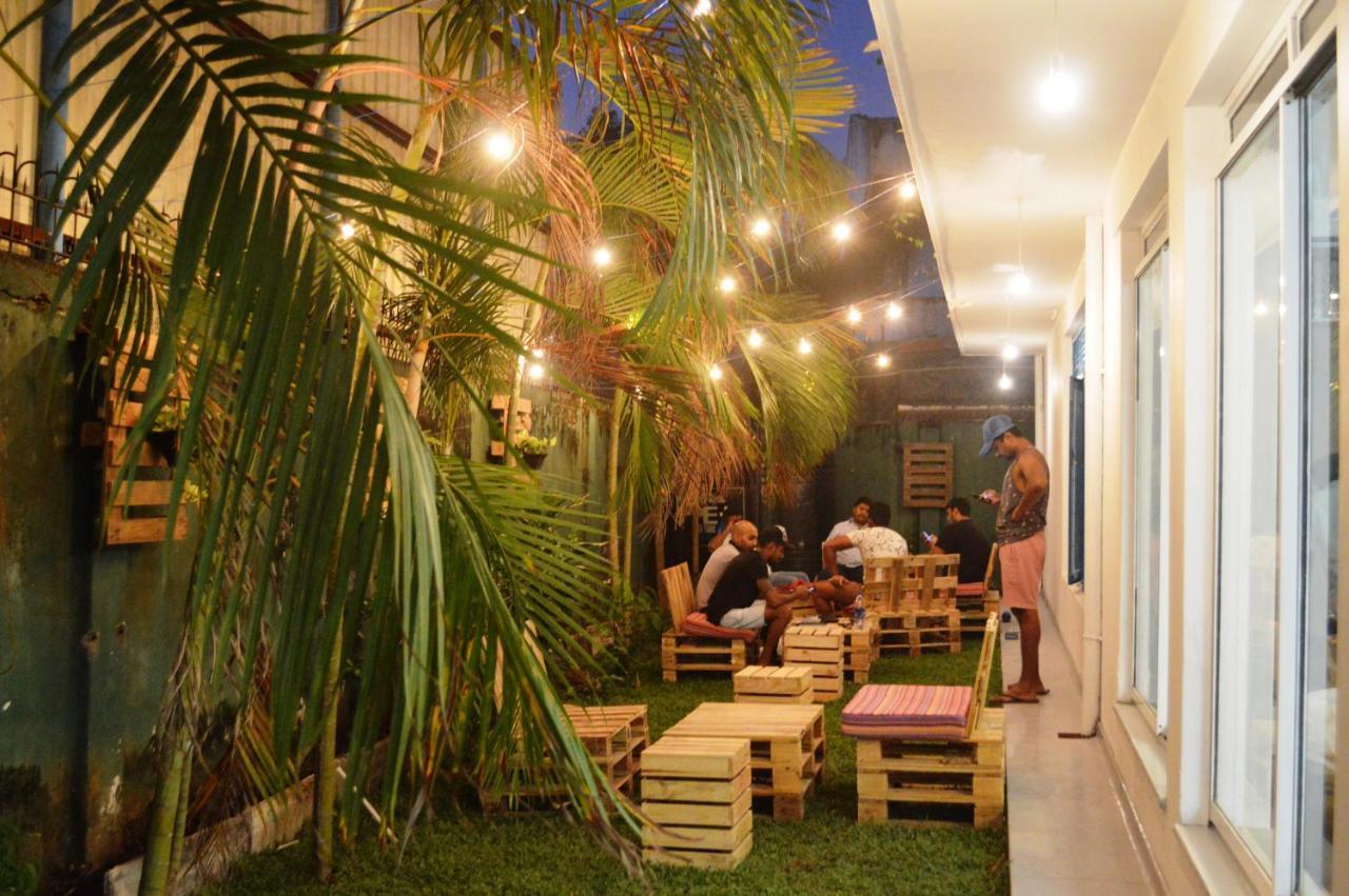 كولمبو Groove House Hostels المظهر الخارجي الصورة