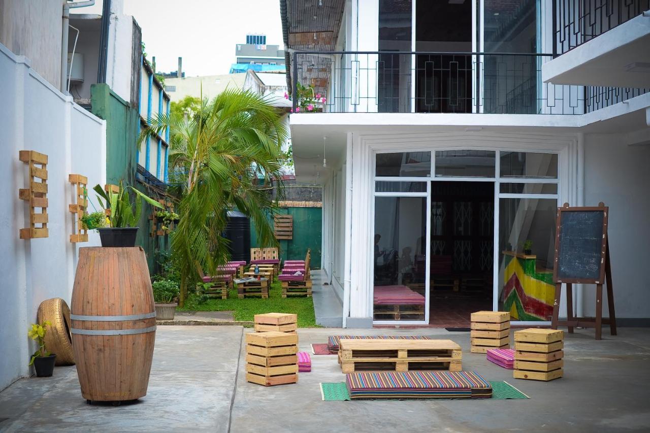 كولمبو Groove House Hostels المظهر الخارجي الصورة