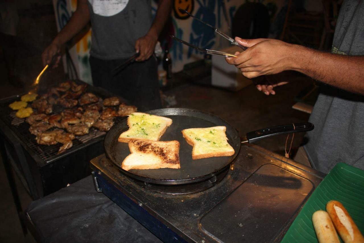 كولمبو Groove House Hostels المظهر الخارجي الصورة